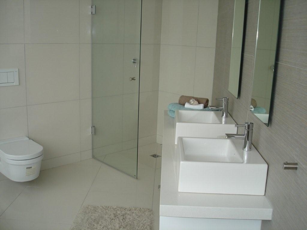 Main_Bathroom